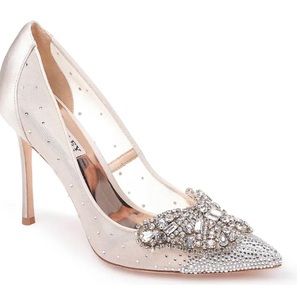Badgley Mischka Collection Quintana Crystal Embellished Pointed Toe Pump Size 5